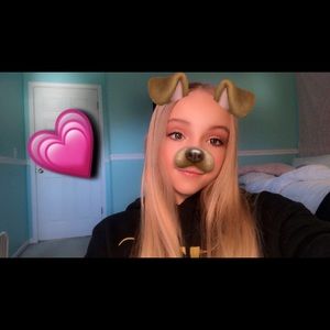 Meet your Posher, Kelsey